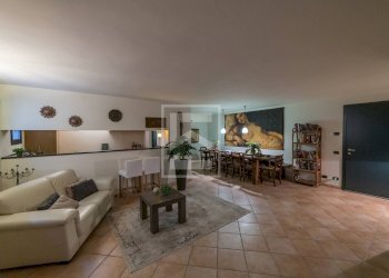 Foto 57 - Villa via Tione
 
22, Castelnuovo del Garda - foto 57