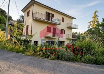 Foto 1 - Quadrilocale via luigi biagioni, Civitella d'Agliano - foto 1