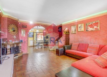 Salone - Villa a Schiera Via Foglia
 
16, Ardea - foto 3