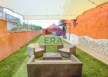 Giardino - Villa a Schiera Via Foglia
 
16, Ardea - foto 25