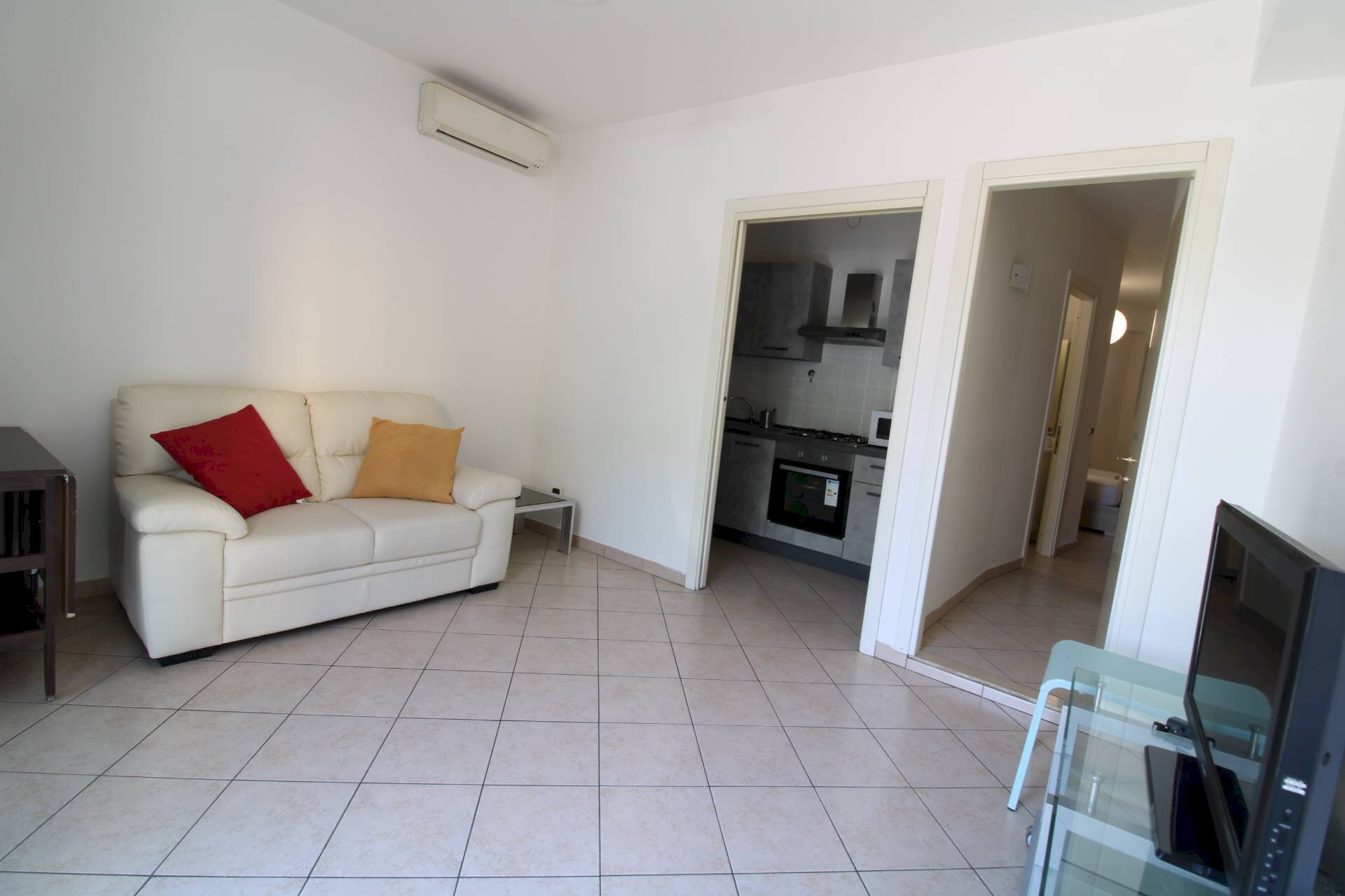 Foto 1 - Two-room apartment Via Delle Panche
 
207 a, Firenze - photo 1