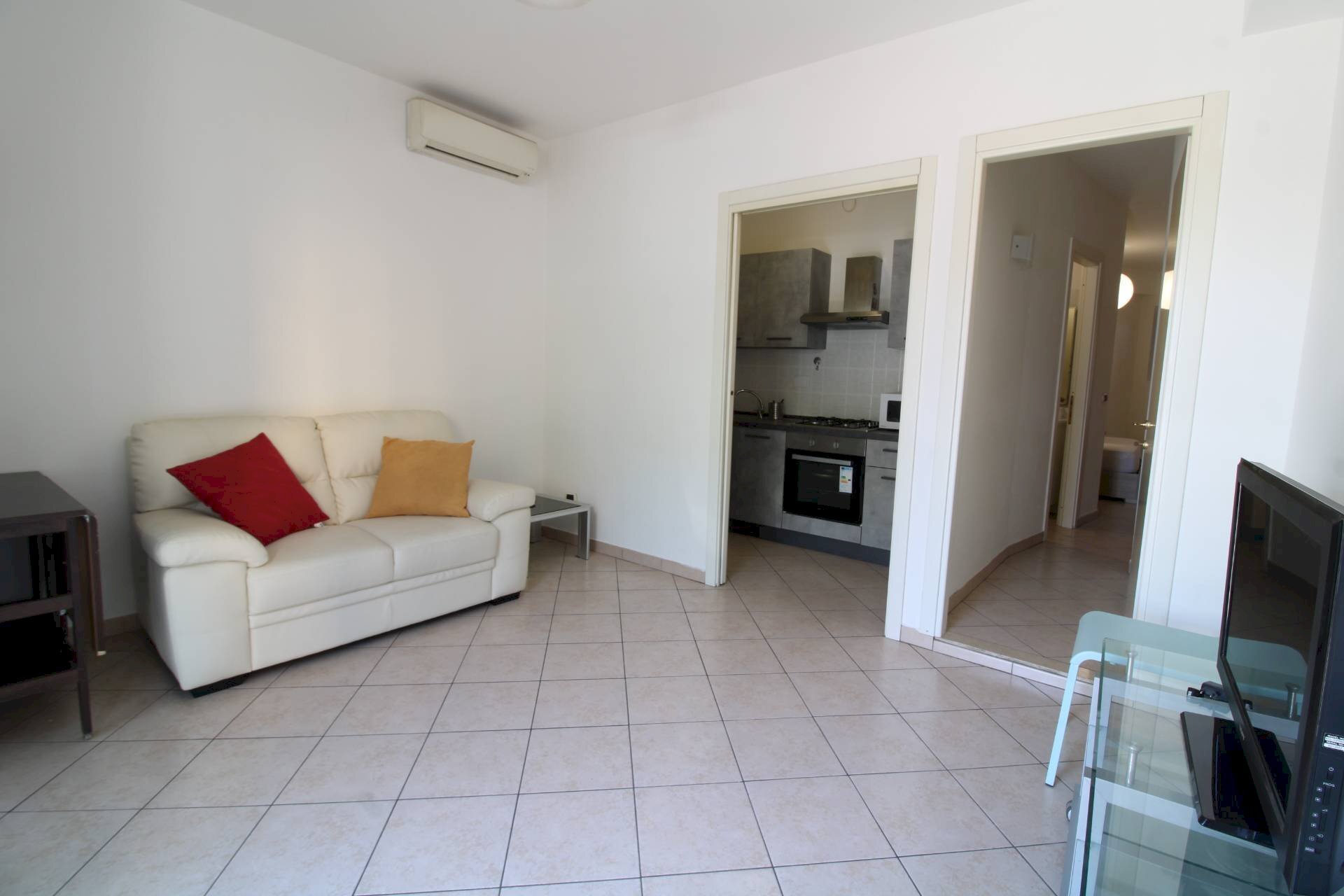 Foto 3 - Two-room apartment Via Delle Panche
 
207 a, Firenze - photo 3