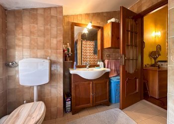 BAGNO - Casa semi indipendente REGIONE VALLERANA
 
97, Alice Bel Colle - foto 20