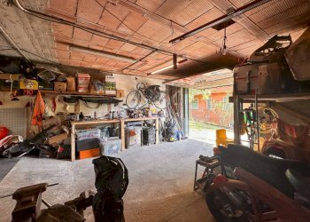 GARAGE - Casa semi indipendente REGIONE VALLERANA
 
97, Alice Bel Colle - foto 24