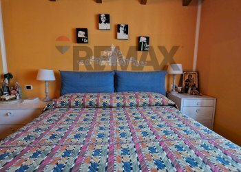 Camera / camera da letto - Bilocale Via Tonale
 
4, Besnate - foto 19