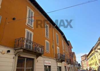 Edificio all\'aperto - Two-room apartment via Ornato
14, Milano - photo 1