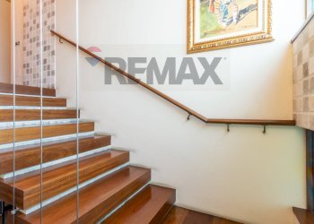 Scale - Villa Oristano - photo 14