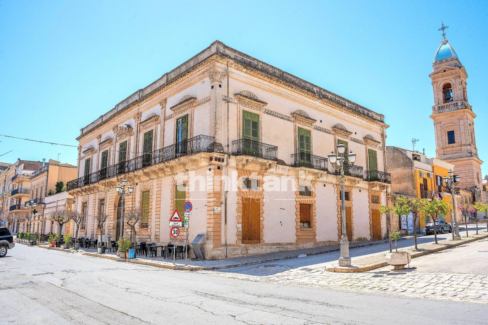 Foto 1 - Stabile - Palazzo Corso Garibaldi
 
21/3, Ispica - foto 1