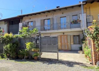 Facciata - Casa indipendente via Rondissone, 17, Mazzè - foto 3