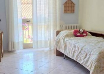Camera da letto - Casa indipendente via Rondissone, 17, Mazzè - foto 20