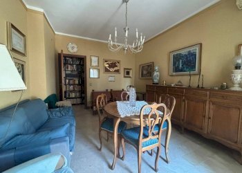 Sala da pranzo - Four-room apartment via Lazio, 111, Taranto - photo 6