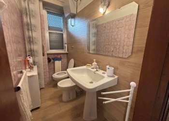 Bagno - Quadrilocale via Lazio, 111, Taranto - foto 12