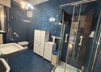 Bagno - Four-room apartment via Lazio, 111, Taranto - photo 17