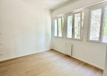 Camera da letto - Two-room apartment via Monte Ortigara, Brescia - photo 18