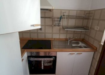 Cucina - Appartamento via Frejus, 42, Orbassano - foto 4