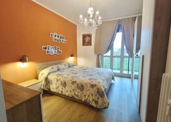 Camera da letto - Three-room apartment via Chiesa della Salute, Torino (neighborhood Borgo Vittoria) - photo 15