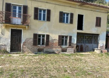 Facciata - Rustico via Pozzo, Vigliano d'Asti - foto 3