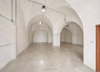 Interno palazzo - Warehouse via Giuseppe Garibaldi, Alezio - photo 3