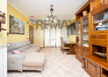 Sala da pranzo - Casa semi indipendente via antonio gramsci
 
38, Roncello - foto 3
