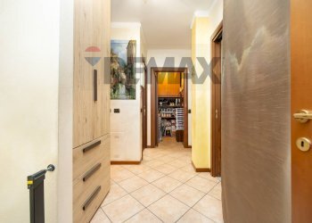 Hall / corridoio - Casa semi indipendente via antonio gramsci
 
38, Roncello - foto 7