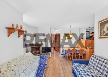 Sala da pranzo - Trilocale Viale Venezia
 
42, Ponte di Legno - foto 4