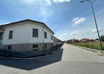 Zona - Stable - Palace via San Giovanni Bosco, 5, Cassano Magnago - photo 27