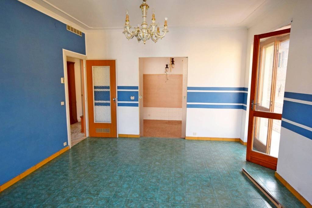 Salone - Four-room apartment via Vittorio Emanuele, 34, Cherasco - photo 3