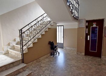 Interno palazzo - Four-room apartment via Vittorio Emanuele, 34, Cherasco - photo 15