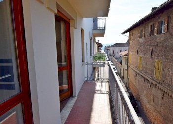 Balcone - Four-room apartment via Vittorio Emanuele, 34, Cherasco - photo 19