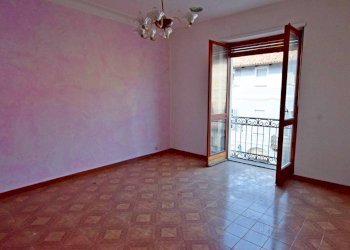 Camera da letto - Four-room apartment via Vittorio Emanuele, 34, Cherasco - photo 24