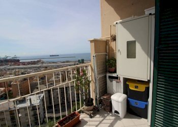 Balcone - Trilocale via Evasio Montanella, Genova (zona Prà) - foto 27