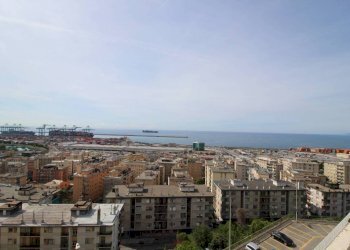 Vista - Trilocale via Evasio Montanella, Genova (zona Prà) - foto 30