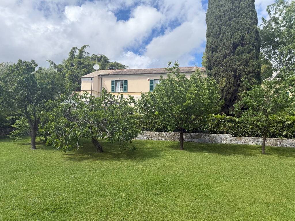 Terreno - Villa via Angelo Carrara, Genova (neighborhood Quarto) - photo 1