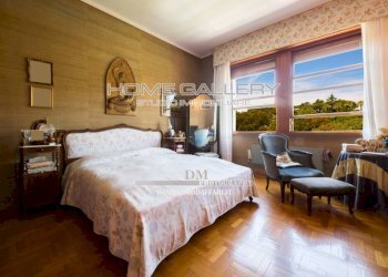Camera da letto - Apartment viale Quartara, Genova (neighborhood Quarto) - photo 18