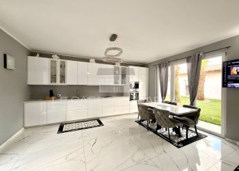 Zona Giorno - Villa Via Ferramino
9, Lonato del Garda - photo 15
