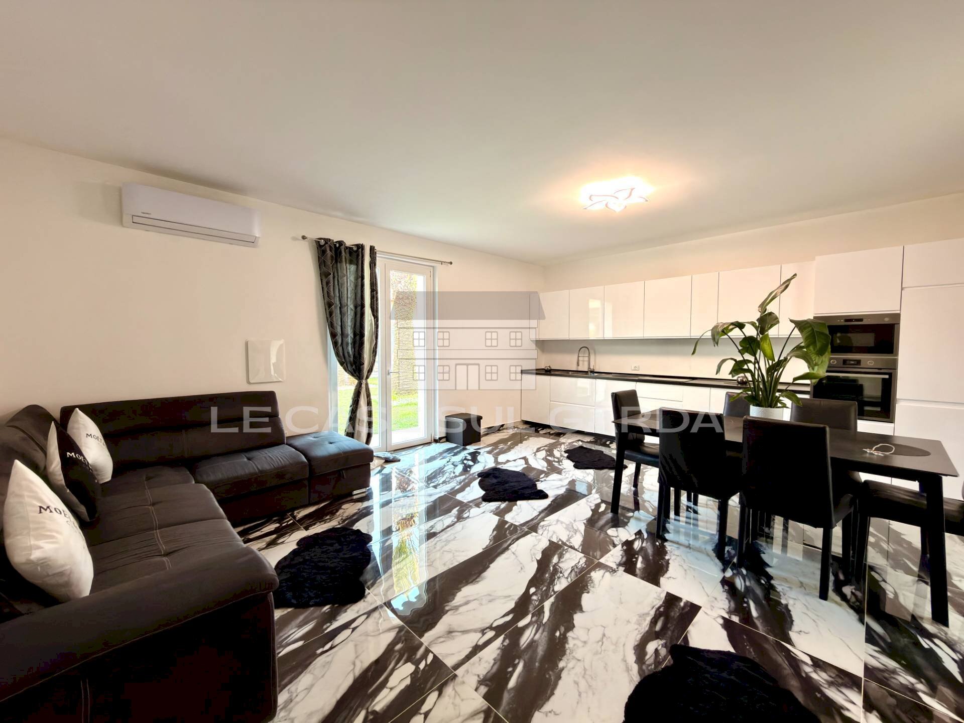 Zona Giorno - Villa Via Ferramino
7, Lonato del Garda - photo 2