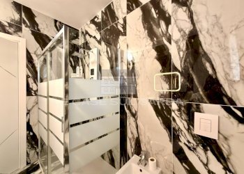 Bagno - Villa Via Ferramino
7, Lonato del Garda - photo 25