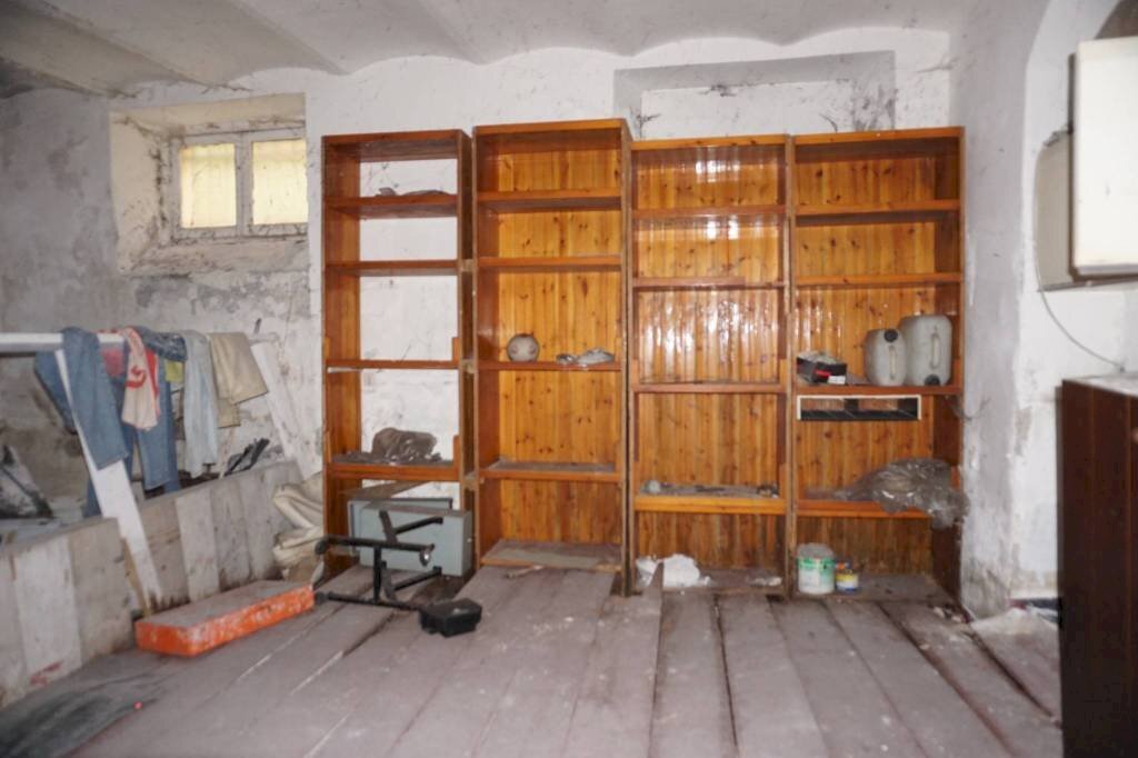 Magazzino - Magazzino via Massimo d'Azeglio, 15r, Genova (zona Sampierdarena) - foto 1