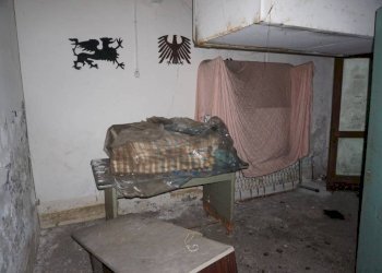 Magazzino - Magazzino via Massimo d'Azeglio, 15r, Genova (zona Sampierdarena) - foto 4
