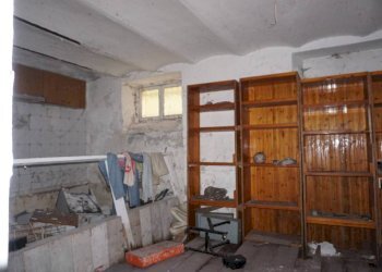 Magazzino - Magazzino via Massimo d'Azeglio, 15r, Genova (zona Sampierdarena) - foto 5