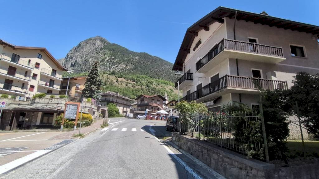 Zona - Two-room apartment Frazione Capoluogo, 70BIS, Valpelline - photo 1
