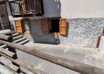 Facciata - Bilocale Frazione Capoluogo, 70BIS, Valpelline - foto 4