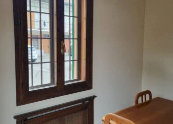 Soggiorno - Appartamento via Emilia Ponente, 322, Bologna (zona Borgo Panigale) - foto 4