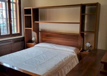 Camera da letto - Appartamento via Emilia Ponente, 322, Bologna (zona Borgo Panigale) - foto 7