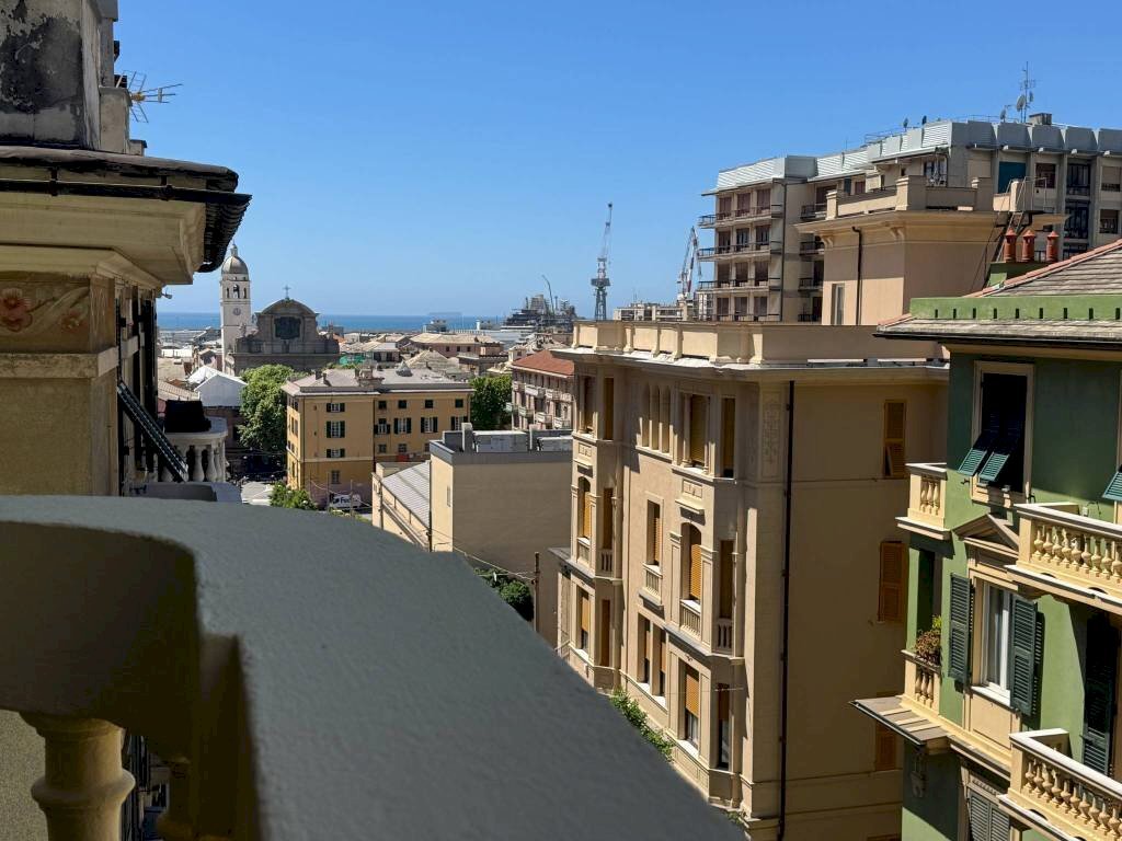 Vista - Three-room apartment viale Carlo Canepa, 13, Genova (neighborhood Sestri Ponente) - photo 2