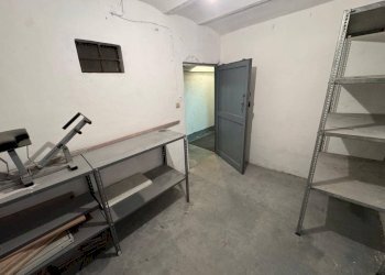 Cantina - Three-room apartment viale Carlo Canepa, 13, Genova (neighborhood Sestri Ponente) - photo 16