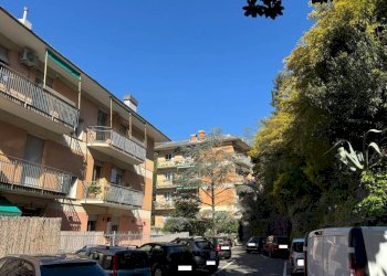 Facciata - Three-room apartment via Camillo Vianson, 20, Genova (neighborhood Pegli) - photo 3