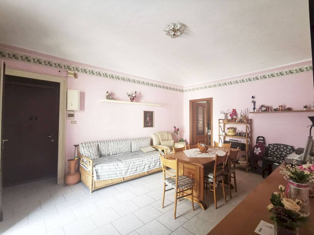 Salone - Quadrilocale via Antonio Fontanesi, 27, Torino (zona Vanchiglietta) - foto 3
