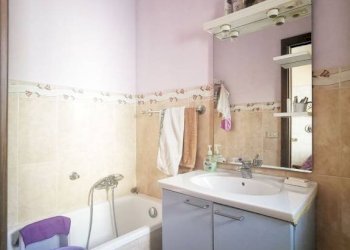 Bagno - Quadrilocale via Antonio Fontanesi, 27, Torino (zona Vanchiglietta) - foto 15