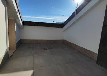 Terrazzo - Appartamento via Bodina, 44, Cuneo (zona Donatello) - foto 10